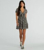 Favorite Fleur V-Neck Floral Chiffon Skater Dress - Image 3