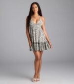 Sway With Me Halter V-Neck Paisley Skater Dress - Image 8