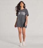 New York Oversized Graphic Tee - Image 3