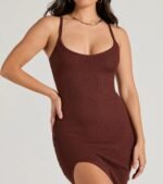 Perfectly Stylish Sleeveless Ribbed Knit Midi Dress - Image 27