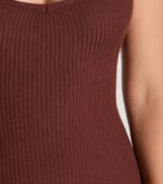 Perfectly Stylish Sleeveless Ribbed Knit Midi Dress - Image 28