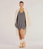 Effortless And Cozy Knit Long Sleeve Oversized Sweater - Image 8