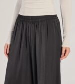 Laidback Luxe Wide-Leg Palazzo Pants - Image 3