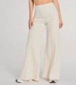 Classic And Chic Wide-Leg Trouser Pants - Image 4