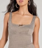 Charming Direction Sleeveless Plaid Romper - Image 5