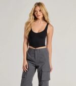Adorable Basic Scoop Neck Seamless Crop Top - Image 13